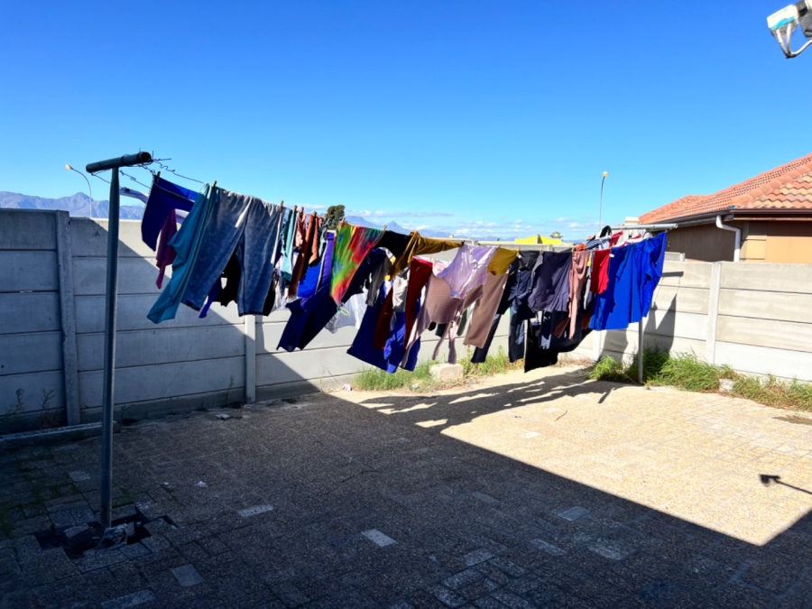 3 Bedroom Property for Sale in Hillcrest Heights Western Cape